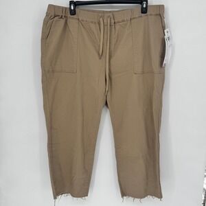 YMI Jeans Women's Khaki Cropped Straight Leg Pants Size 3X Raw Hem Drawstring